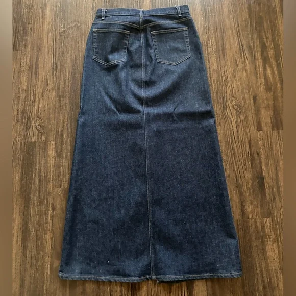 GAP Dark Blue Maxi Skirt - Picture 2 of 4